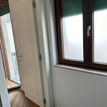 A.i.r. Terminal Station Guest house *