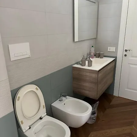 A.i.r. Terminal Station Guest house *