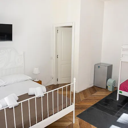 A.i.r. Terminal Station Guest house